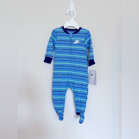 Nike Kids Blue and Black Striped Footie Size 6 Months NWT - Picture 1 of 7